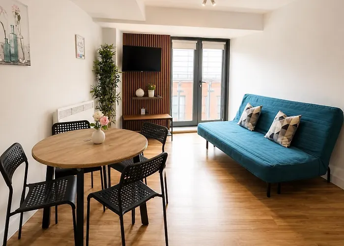 The Works-Fresh 2Bed In Centre, Opposite Arndale.
